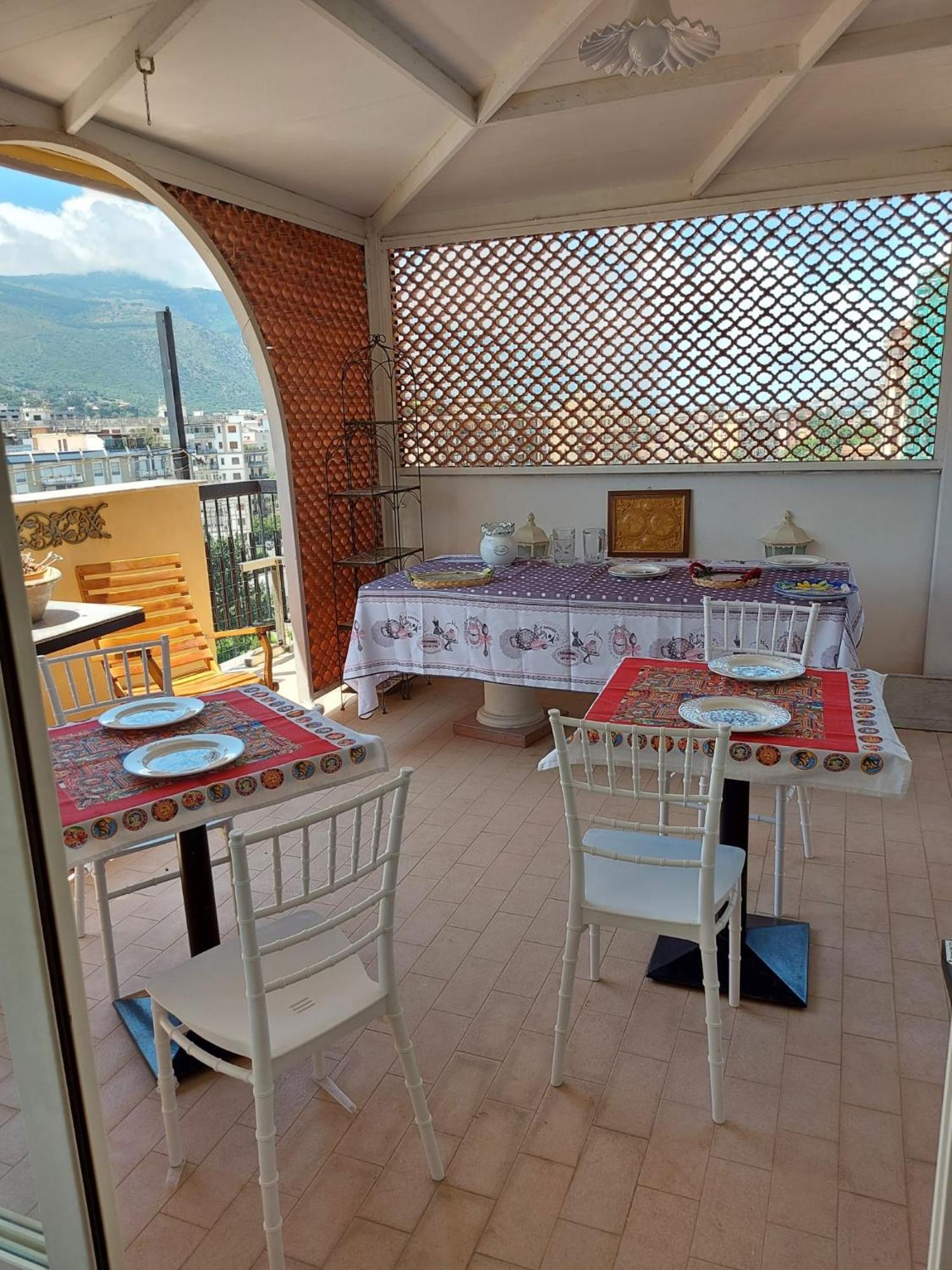 Il Mecenate Suite D'Autore Palermo Exterior foto